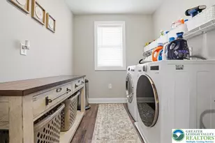 206 Broadview Ct, Bushkill Twp, PA 18064 - Photo 36