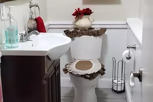 1820 Sherwood St, Hanover Twp, PA 18109 - Photo 12