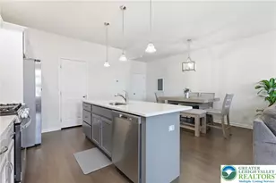 3206 Huntington Ln, Forks Twp, PA 18040 - Photo 8