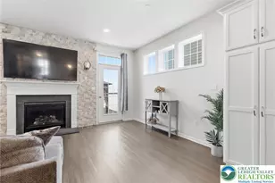 3206 Huntington Ln, Forks Twp, PA 18040 - Photo 12