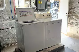 52 N 4th St, Bangor Boro, PA 18013 - Photo 10