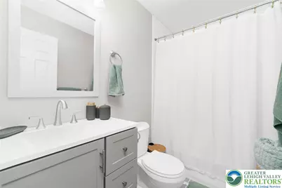 126 Evergreen Drive, Bushkill, PA 18324 - Photo 10