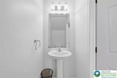 305 S Oak Street, Freemansburg Boro, PA 18017 - Photo 18