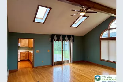 3858 Rosewood Lane, Whitehall Township, PA 18052 - Photo 14