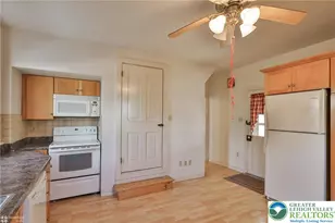 38 N Main St, Richlandtown Boro, PA 18955 - Photo 16