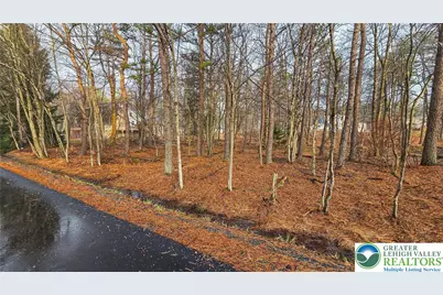 Crescent Way #206, Tunkhannock Twp, PA 18210 - Photo 4
