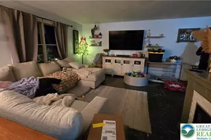 2013 Woodside Ct, Salisbury Township, PA 18103 - Photo 2