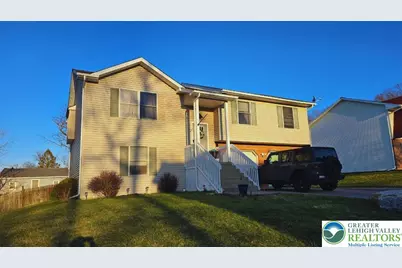 2013 Woodside Court, Salisbury Township, PA 18103 - Photo 4