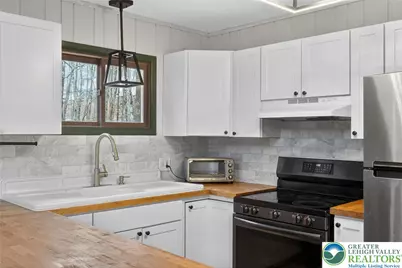 149 Regent Street, Bushkill, PA 18324 - Photo 16