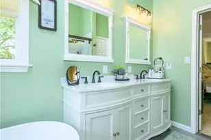 2581 Prince Dr, North Whitehall Township, PA 18037 - Photo 36