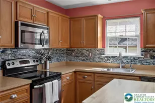 1952 Beaujolais Pl, Bethlehem Township, PA 18045 - Photo 10