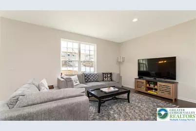 4314 Beech Drive, Lower Nazareth Twp, PA 18064 - Photo 4