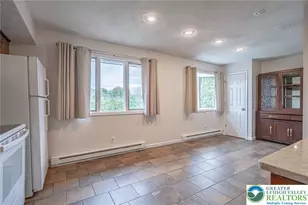 912 S Lincoln Ave, Walnutport Boro, PA 18088 - Photo 6