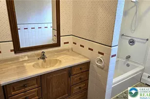 1118 7th St, Whitehall Township, PA 18052 - Photo 12