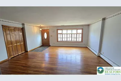 1118 7th Street, Whitehall Township, PA 18052 - Photo 2