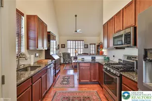 3872 Mink Rd, Emmaus Boro, PA 18049 - Photo 6