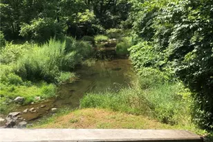 460 N Chestnut St, Bath, PA 18014 - Photo 8