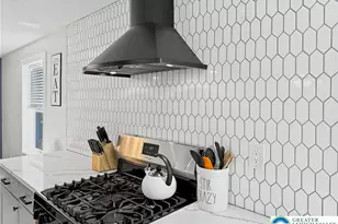 1038 Cricket Ln, Long Pond, PA 18334 - Photo 8