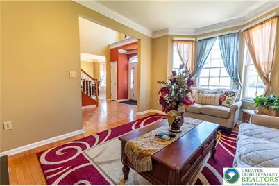 2277 Leigh Drive, Forks Twp, PA 18040 - Photo 8