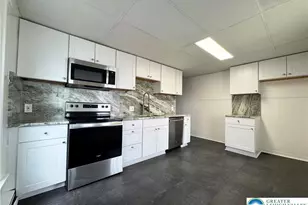 921 10th St, Allentown City, PA 18103 - Photo 2