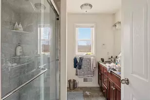 225 Swan Ct, Middle Smithfield, PA 18302 - Photo 18