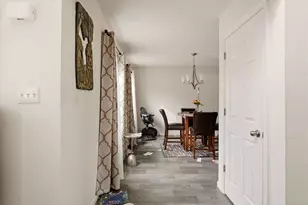 225 Swan Ct, Middle Smithfield, PA 18302 - Photo 4