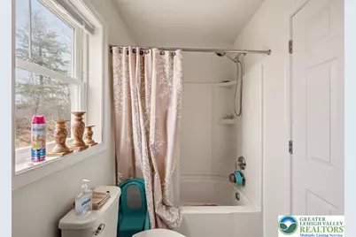 225 Swan Court, Middle Smithfield, PA 18302 - Photo 24