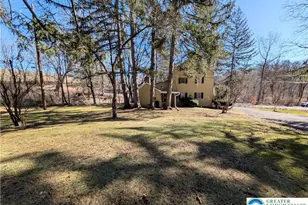 3470 Rhododendron Dr, Lehigh Township, PA 18067 - Photo 4