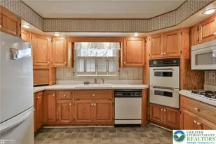 2246 Barrington Rd, Bethlehem City, PA 18018 - Photo 16