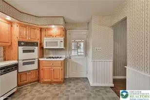 2246 Barrington Rd, Bethlehem City, PA 18018 - Photo 14