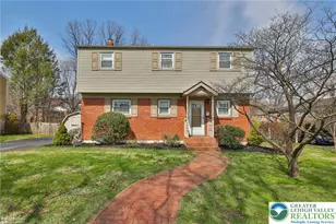 2246 Barrington Rd, Bethlehem City, PA 18018 - Photo 2