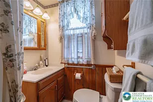 115 Macungie Ave, Emmaus Boro, PA 18049 - Photo 32