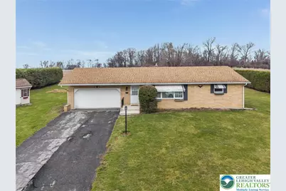 4722 Steuben Road, Lower Nazareth Twp, PA 18064 - Photo 2