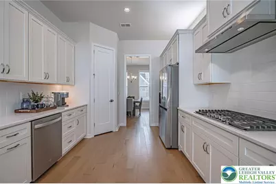 1862 Franklin Way, South Whitehall Township, PA 18104 - Photo 14