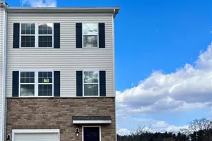 8217 Alexander Ct, Upper Macungie Township, PA 18031 - Photo 1