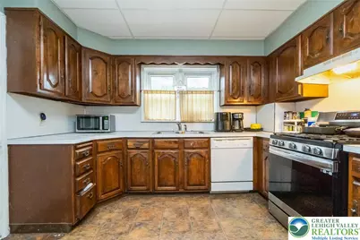 1037 Seneca Street, Fountain Hill Boro, PA 18015 - Photo 10