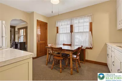 230 W Howard Avenue, Coaldale, PA 18218 - Photo 34