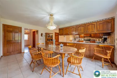 3127 S 4th Avenue, Whitehall Township, PA 18052 - Photo 26