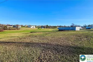 616 Moorestown Dr, Moore Township, PA 18014 - Photo 2