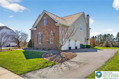 7505 Cedar Road, Lower Macungie Township, PA 18062 - Photo 2