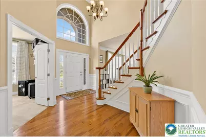 7505 Cedar Road, Lower Macungie Township, PA 18062 - Photo 4