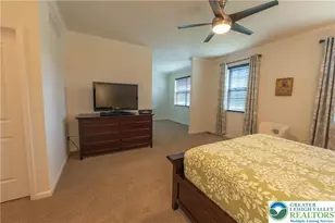 4085 Eveningstar Rd, Emmaus Boro, PA 18049 - Photo 10