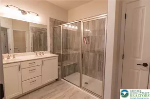 4085 Eveningstar Rd, Emmaus Boro, PA 18049 - Photo 12