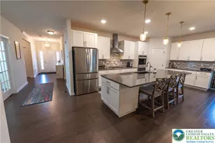 4085 Eveningstar Rd, Emmaus Boro, PA 18049 - Photo 4