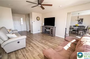 1117 Wynnewood Dr, Allen Township, PA 18067 - Photo 4