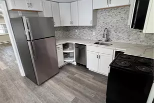 37 Logan St, Wilkes Barre, PA 18702 - Photo 6