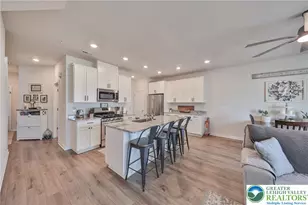 4905 Brookside Ct, Upper Saucon Township, PA 18036 - Photo 6