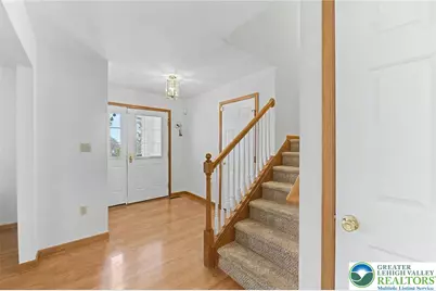 546 Patten Circle, Penn Forrest, PA 18210 - Photo 6