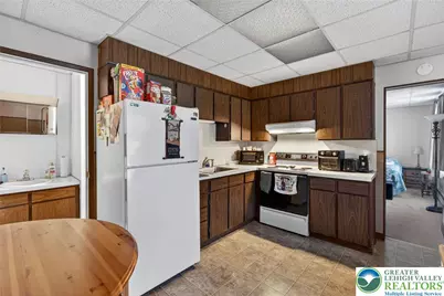 1939 Whitehall Avenue, South Whitehall Township, PA 18104 - Photo 18