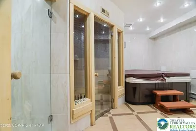 298 Overlook Way, Jackson Twp, PA 18372 - Photo 4